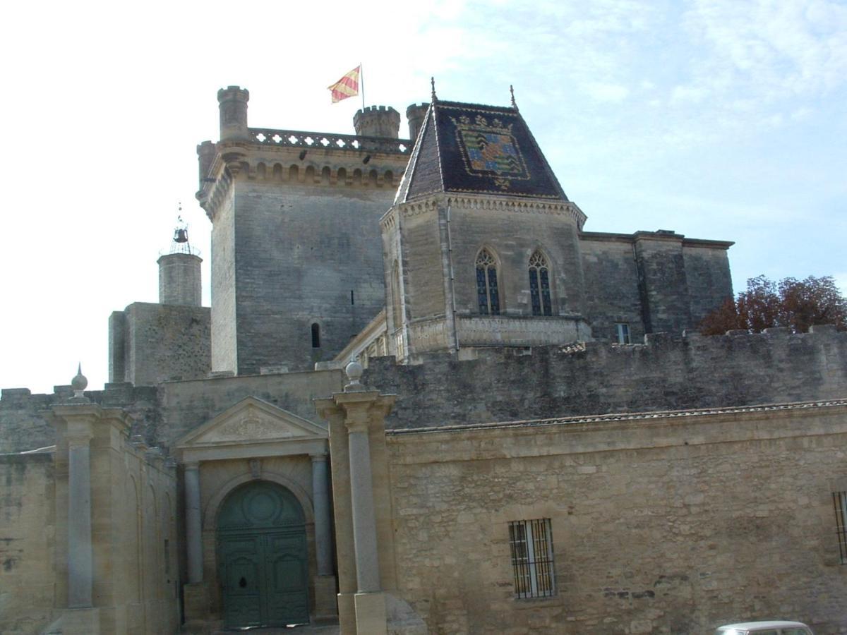 Le Cherche Midi, Entre Nimes, Le Pont Du Gard, Uzes, Arles Marguerittes Exterior foto